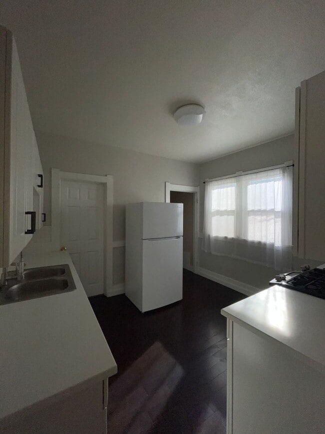 Photo - Great Location!