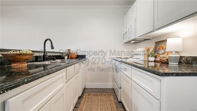Photo - 141 W Lassen Ave Unit 4
