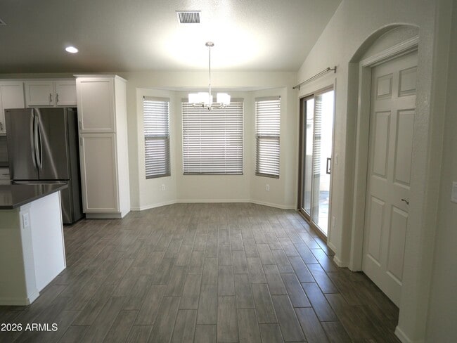 Photo - 1696 Tenen Pass Dr