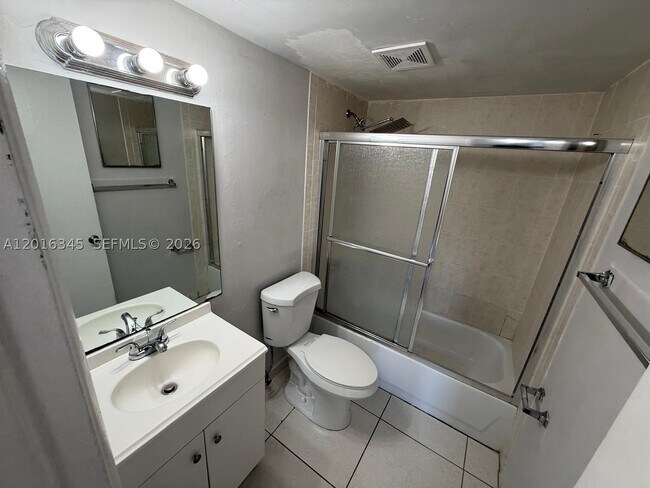 Photo - 17530 NW 68th Ave Unit C3004