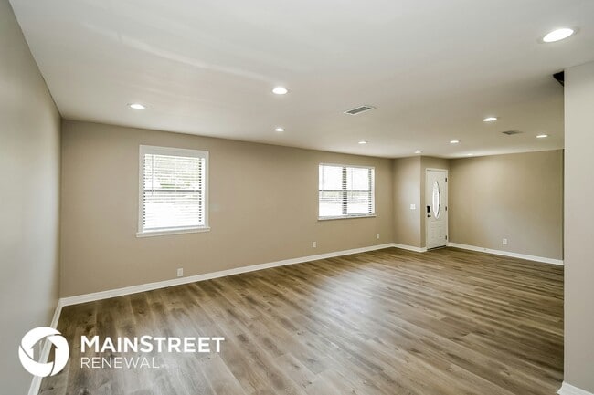 Photo - 5534 Enchanted Dr