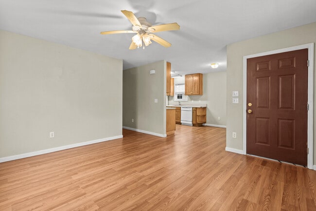 Photo - 883 N Cool Ave