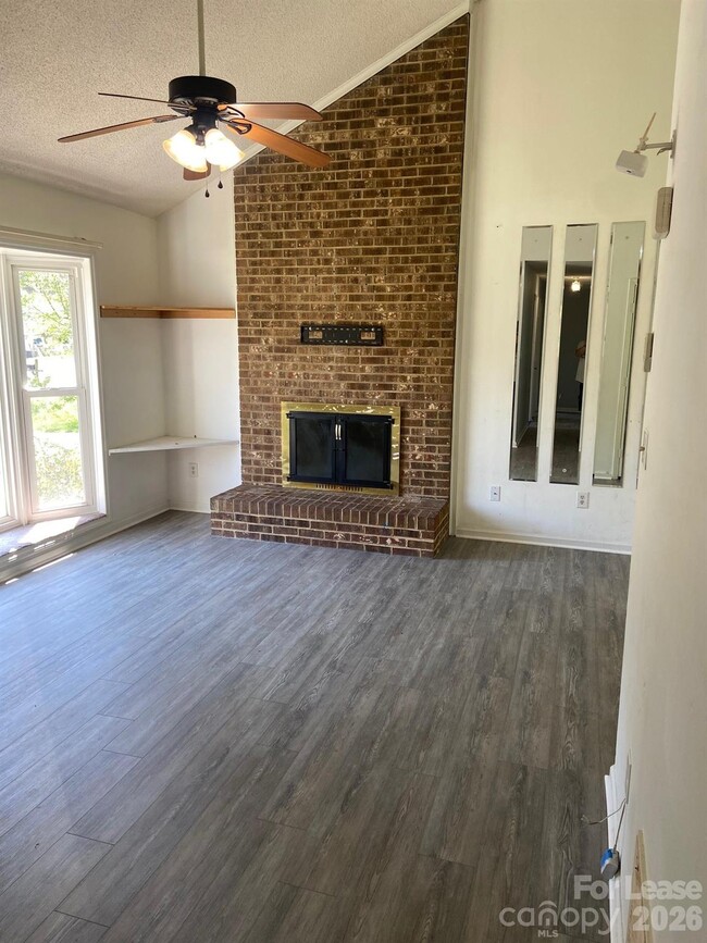 Photo - 6621 Pinta Ct