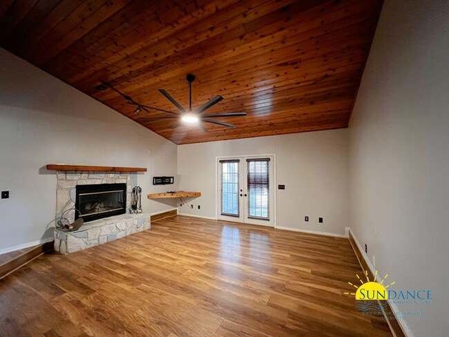 Photo - Custom home at the end of a large cul-de-sac in South Crestview!