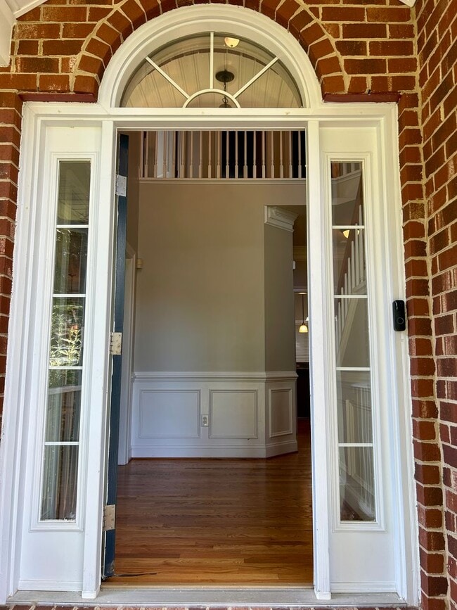 Photo - Live the Good Life in Summer Lake – Stunning 6-Bedroom Home in Moseley, VA!