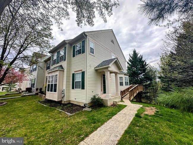 Photo - 9261 Ridgefield Cir Townhome
