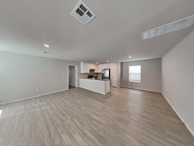 Photo - 7307 Cultivator Way