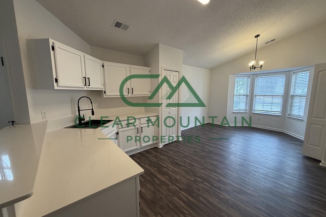 Photo - Fully Updated 3BR/2BA with Open Floor Plan & High Ceiling! Unit 17 SF