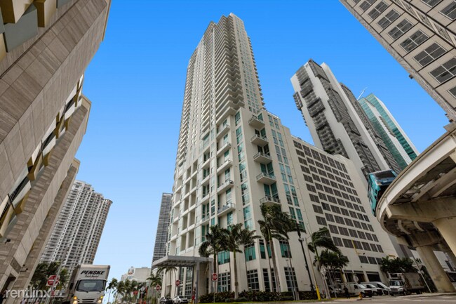 Photo - 300 Biscayne Blvd Way Unidad 2Bed