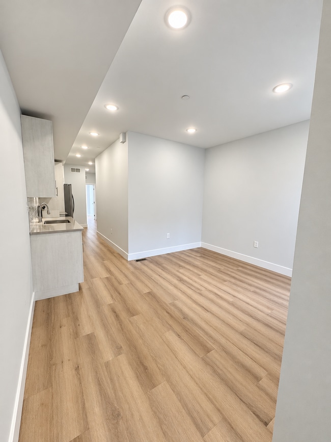 3259 N 13th St Unidad 1