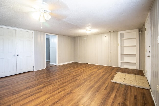 Photo - 2429 27th St