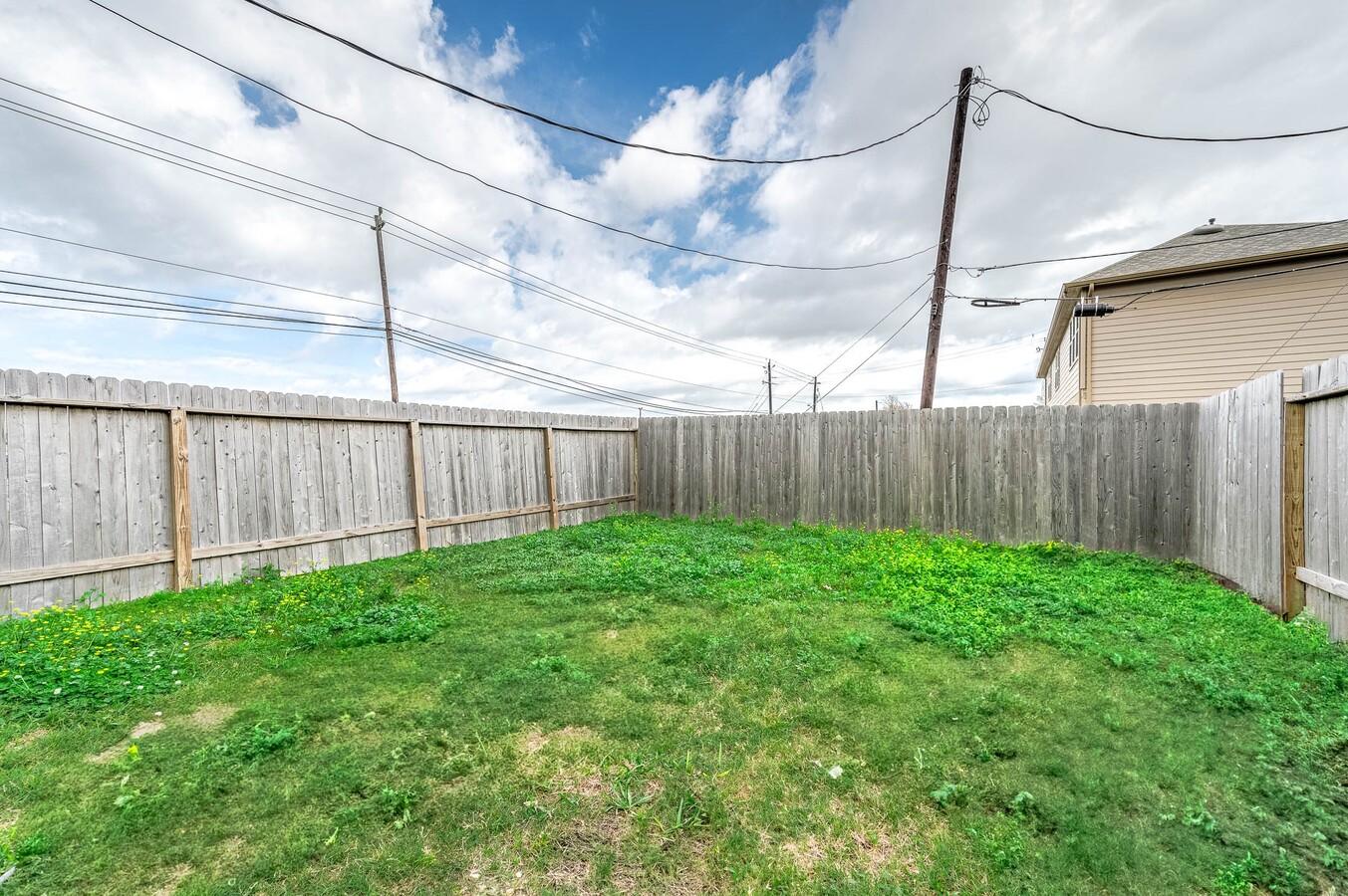 Photo - 532 N 6th St