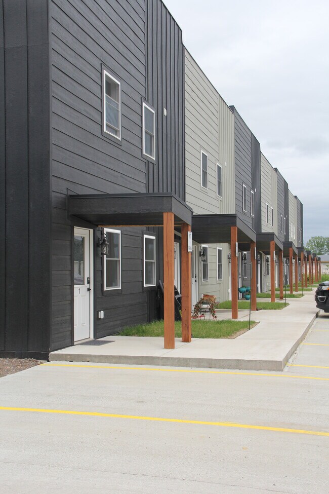 Island Glen Apartments