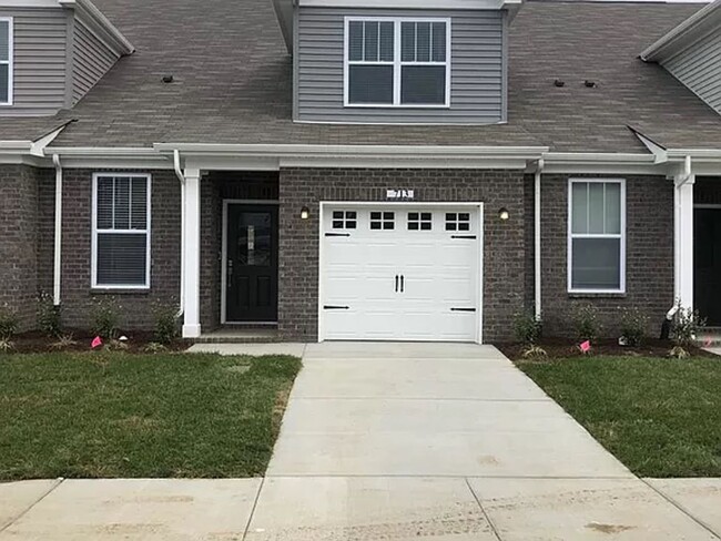 Photo - 713 Mickelson Way Townhome