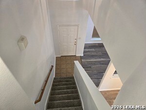 Photo - 405 Point Valley