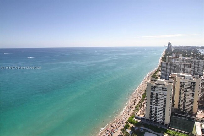 Photo - 1830 S Ocean Dr Condominio Unidad 4404