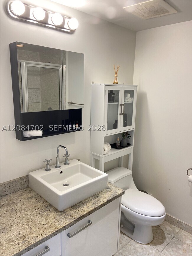 Photo - 185 SW 7th St Unit 3206