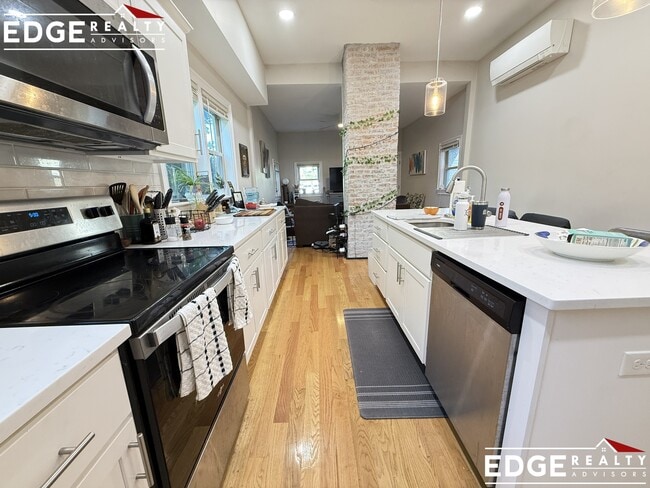 Photo - 70 Foster St Unit 2