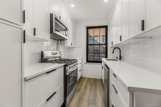 Photo - 1100 Grand Concourse Unit 5H
