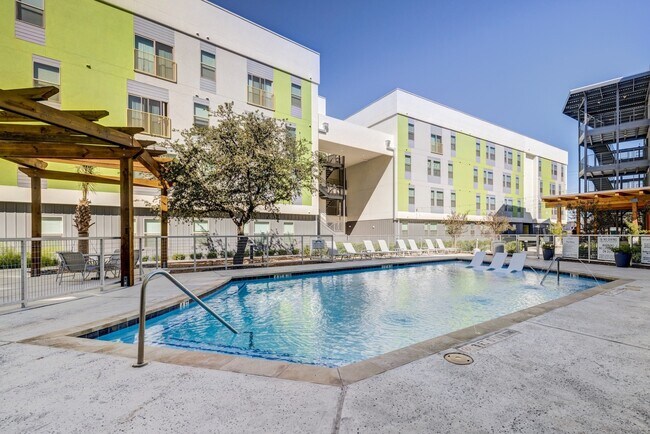 Photo - Aspire at Tampico