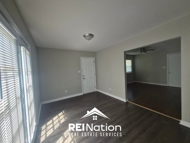 Photo - HOT LISTING! 3BR/1BA Gem | Hardwoods | Fenced Yard | Won't Last!