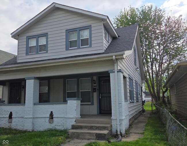 Photo - 1339 W Lee St