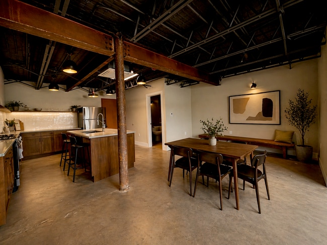 Building Photo - The Garden Lofts Unit 203