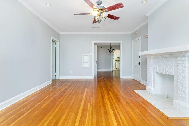 Photo - 4124 Herschel Ave