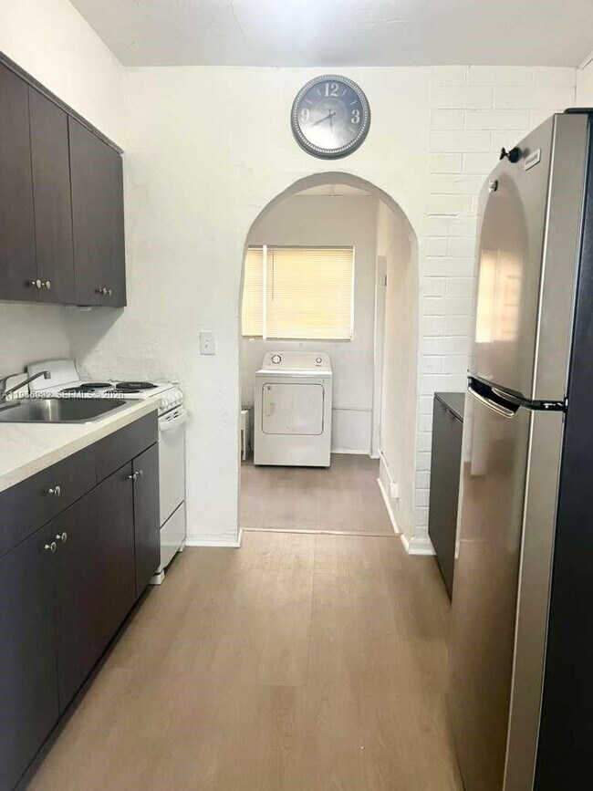 Photo - 5510 SW 32nd St Unidad 1