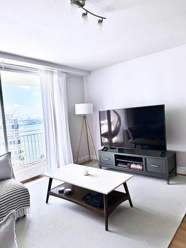 Photo - 770 Claughton Island Dr Unit 1405