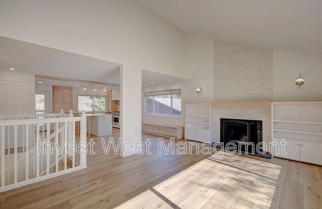 Photo - 6510 NW Bernie Dr