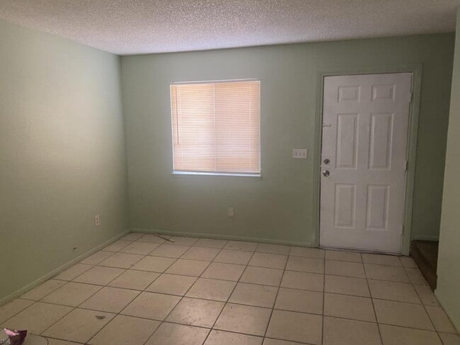 Photo - 9749 N Loop Blvd