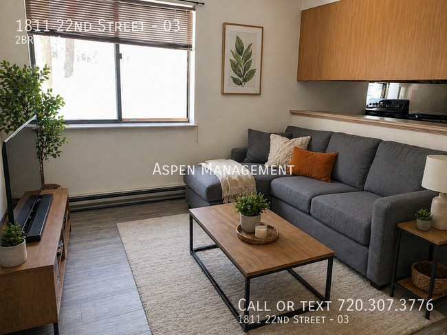 Building Photo - 1811 22nd St Unit 03