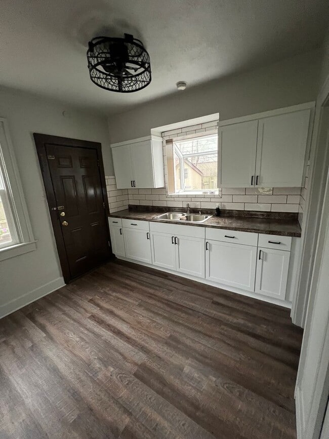 Photo - 3 Bedroom Single Family