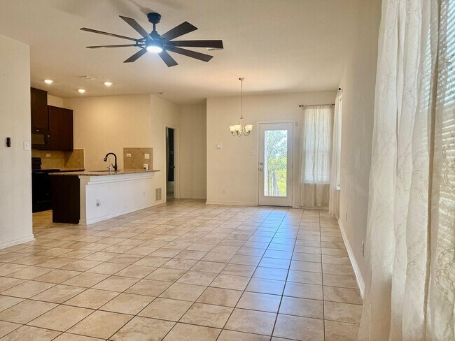 Photo - 6116 Sunflower Path