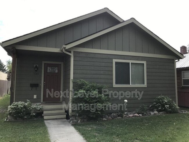Photo - 735 7th Ave E House
