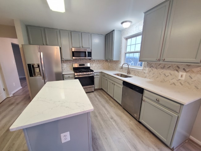 Photo - 1 Dartmouth Ave