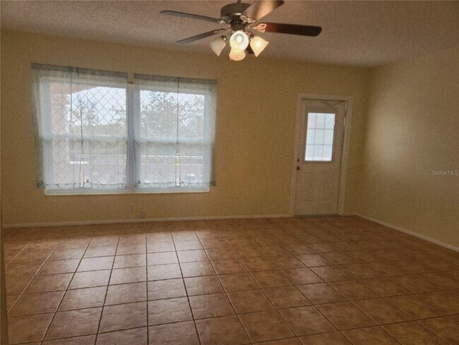 Photo - 2458 Columbia Dr Unit 64