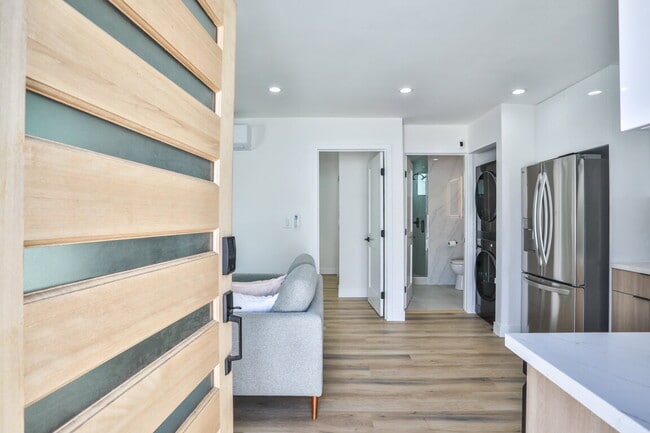 Photo - Beautiful, Fully Furnished 1BR w/ appliances wash/dryer INCL