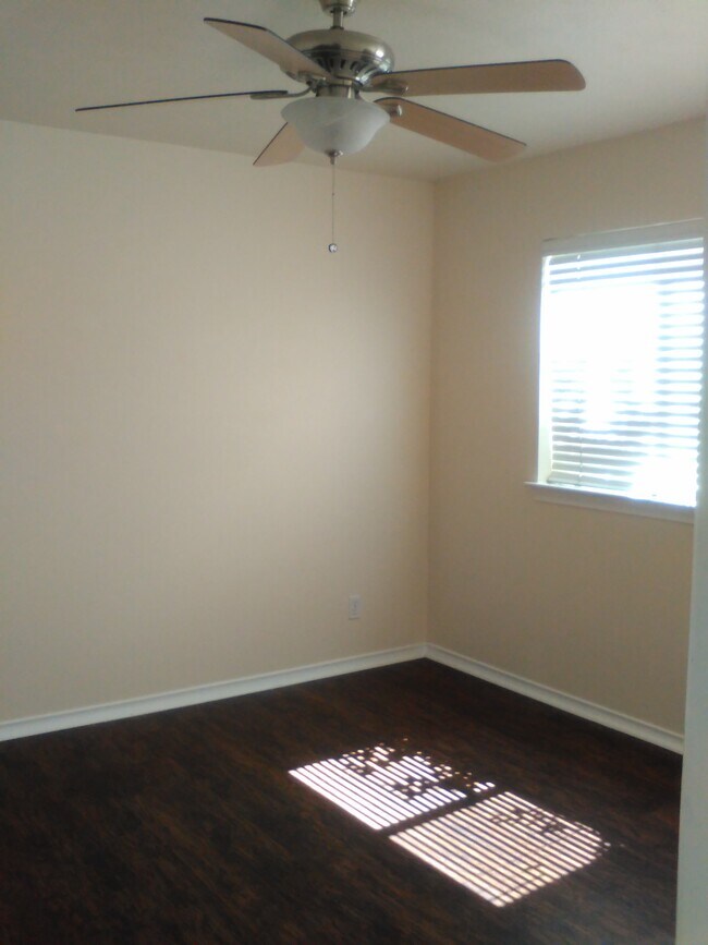 Photo - 6205 Oram St Unit G