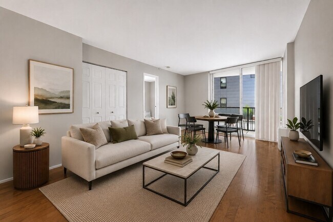 Building Photo - 19 Winchester St Unit 208