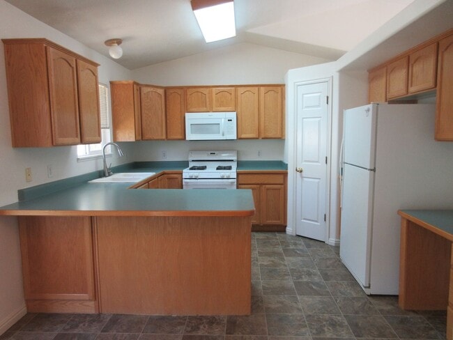 Photo - 461 E Cobblecreek Dr Unit A