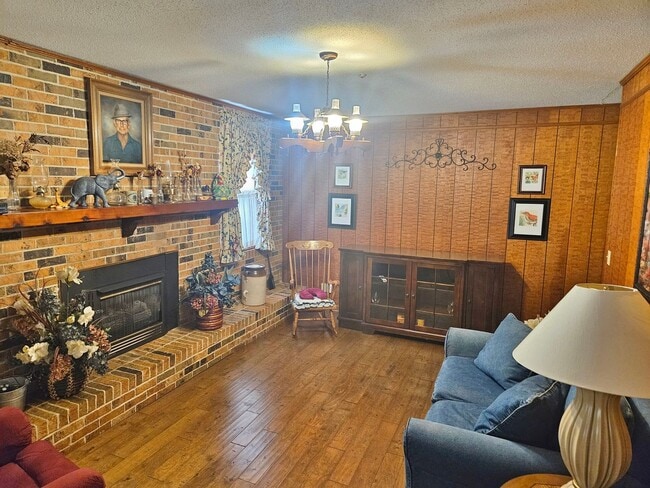 Photo - 3 Bedroom, 3 Bath