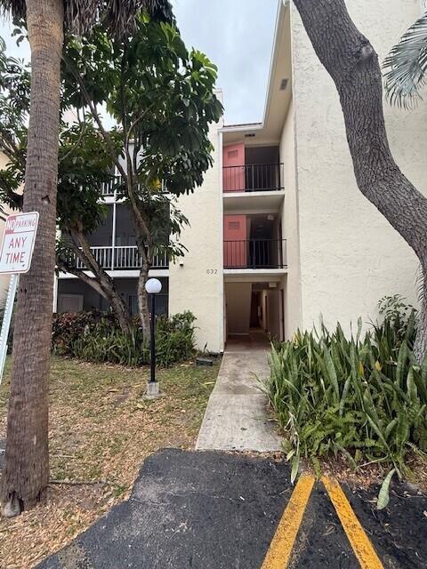 Photo - 632 NW 13th St Unit 24