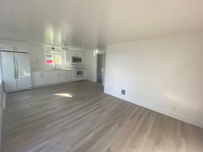 Photo - 669 W Marine Dr Unit 669 W. Marine Dr. #3