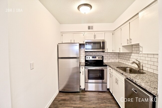Building Photo - 3633 Walnut St Unit 304 Rental