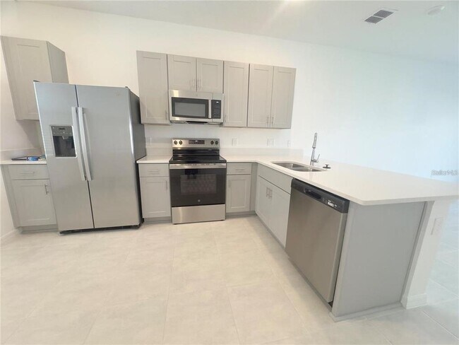 Photo - 2852 Skyline Lp
