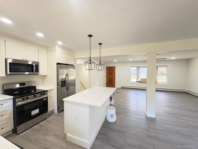 Photo - 27 Floral Dr