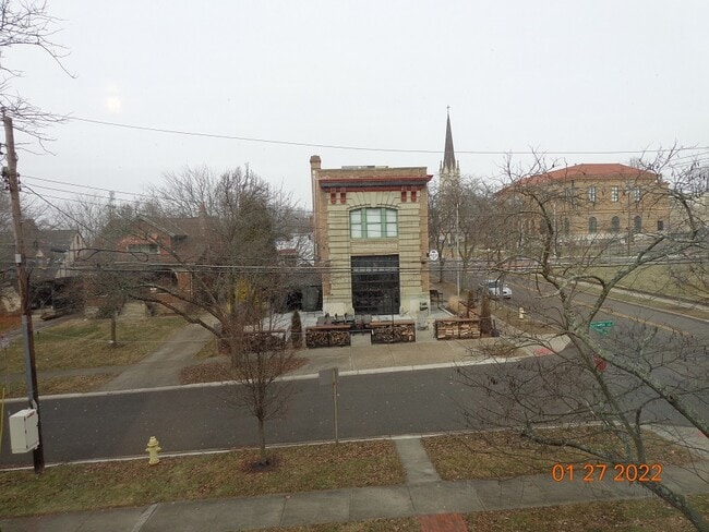 View from living room - 3003 Junietta Ave Unit 3003