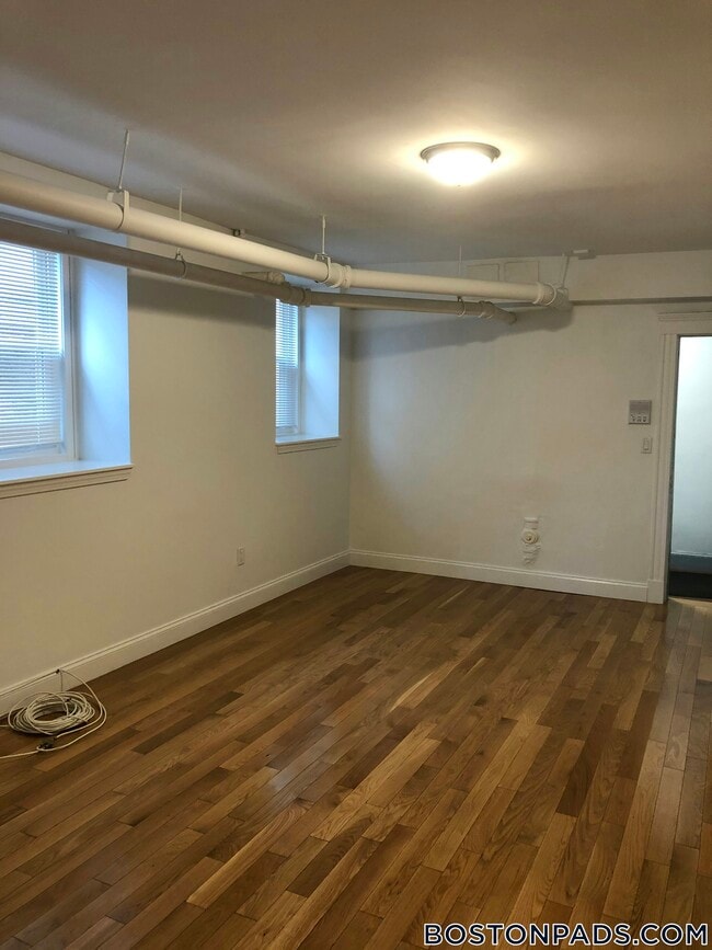 Photo - 475 Highland Ave Unit 9